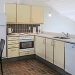 Апартаменты 2 Bedroom Lovely In