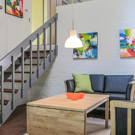 2 Bedroom Lovely In Апартаменты *