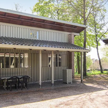 2 Bedroom Lovely In Apartament *