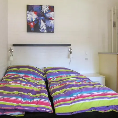 2 Bedroom Lovely In Apartment Allinge-Sandvig