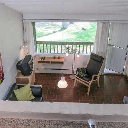 2 Bedroom Lovely In Lägenhet Allinge-Sandvig